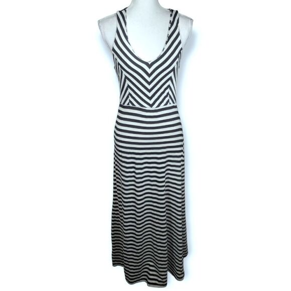 MONTEAU BLACK & WHITE STRIPE MAXI DRESS SZ.M EUC - Picture 1 of 6